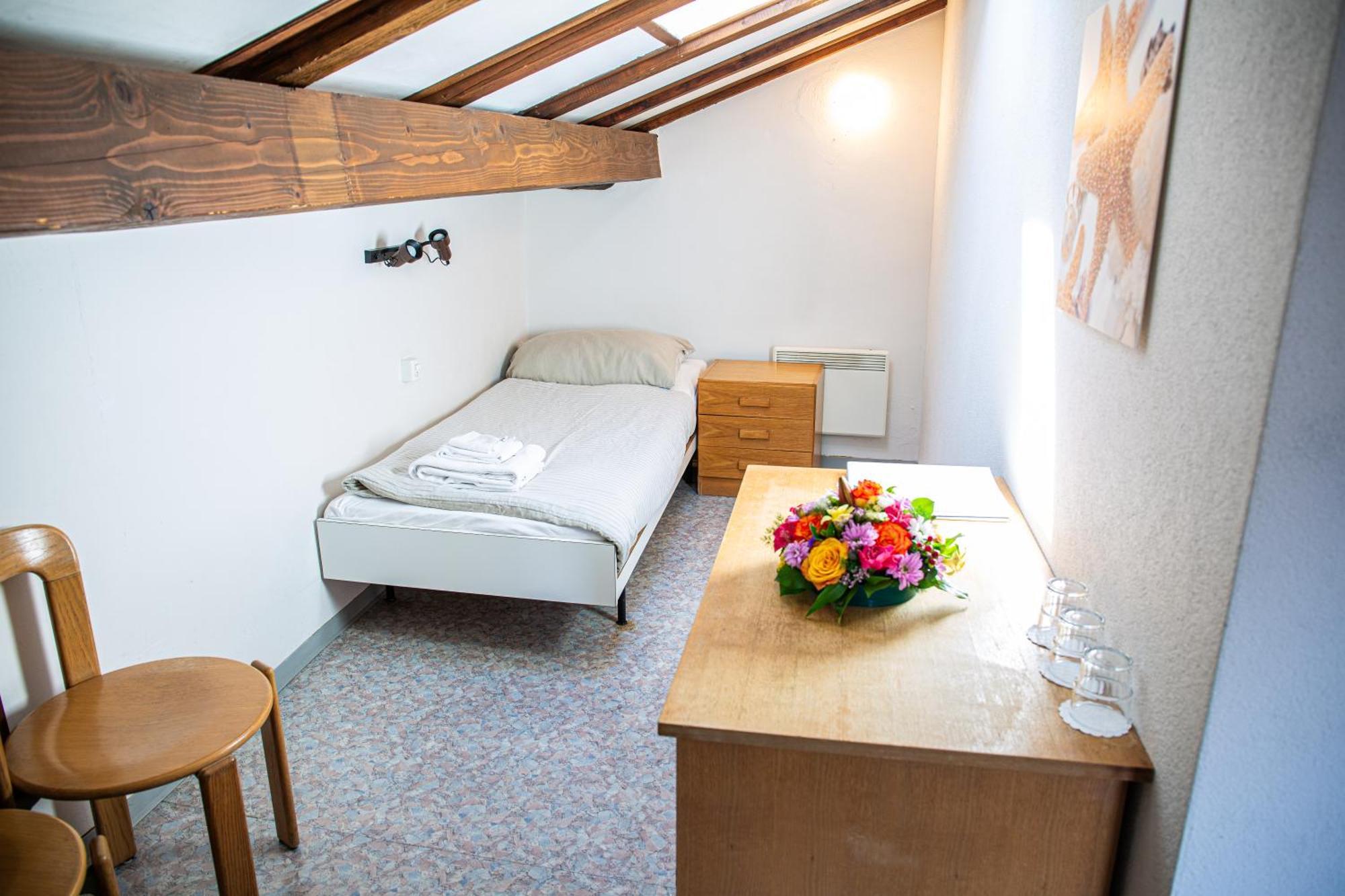 Parkhotel Emmaus - Casa Rustico** 2* Ascona
